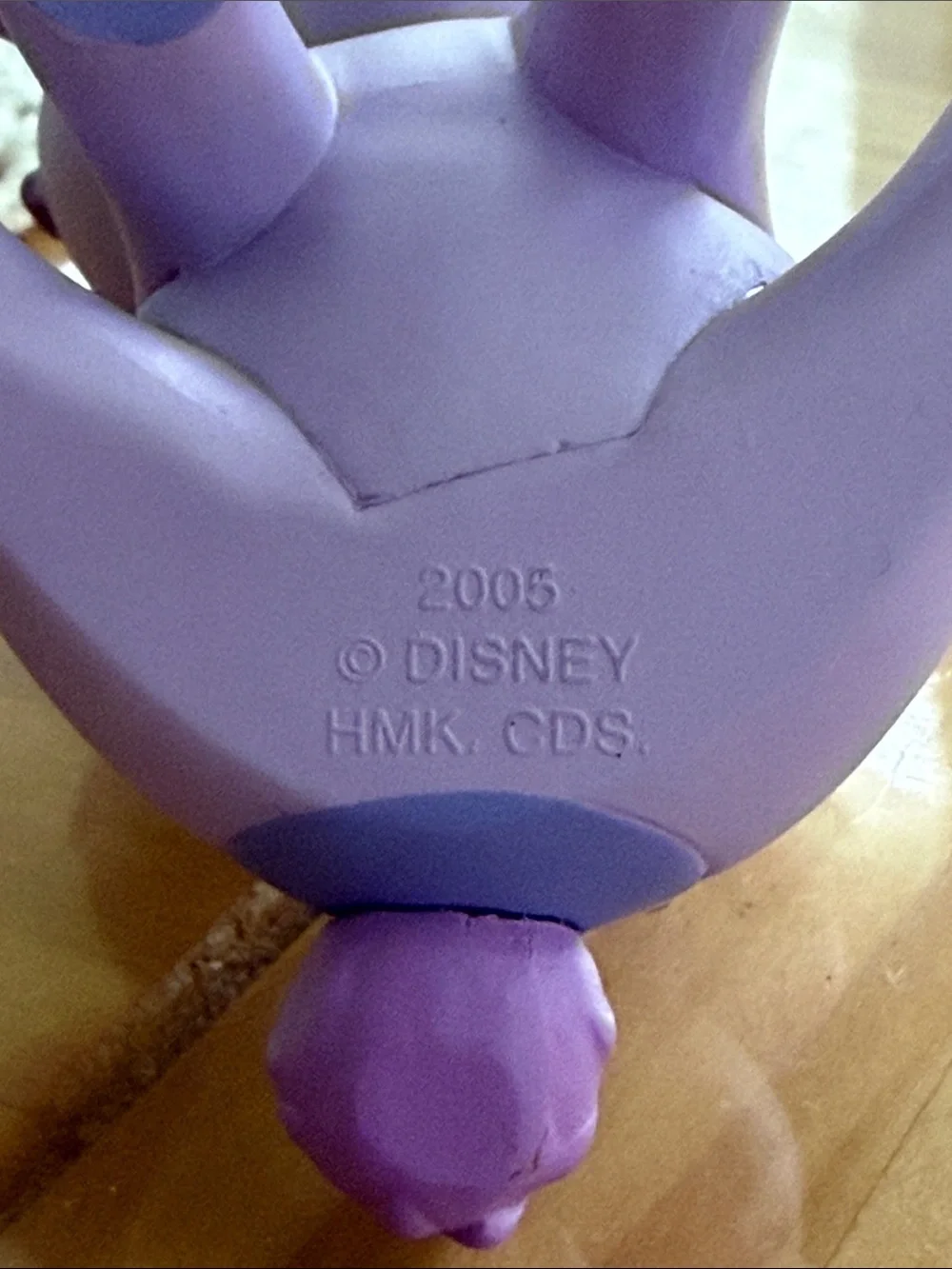 Hallmark 2005 Disney Ornament UNLIKELY FRIENDS Heffalump Roo Winnie The Pooh